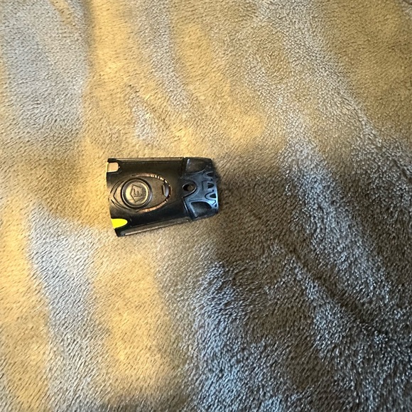 Taser Pulse - Picture 5 of 8